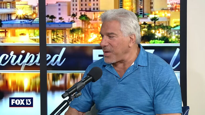 33 Times People Met Their Idols In Real Life, Only To Regret It Deeply, As Shared Online 33 Times People Met Their Idols In Real Life, Only To Regret It Deeply, As Shared Online