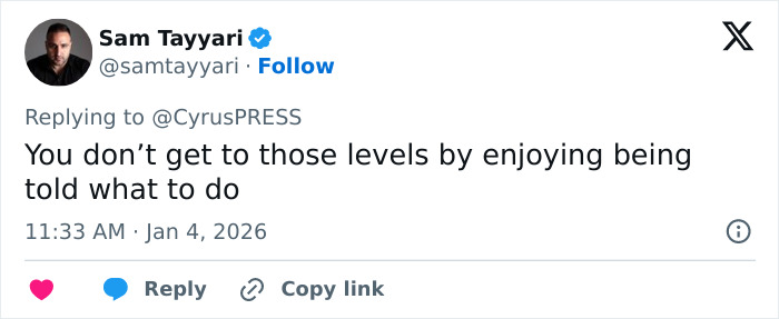 &ldquo;She is a Woman, Not a Dog&rdquo;: Miley Cyrus Pushes Back at Photographers In Tense Red Carpet Encounter