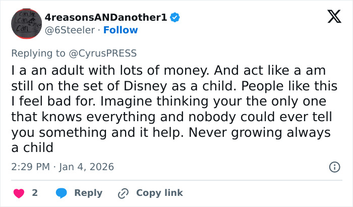 &ldquo;She is a Woman, Not a Dog&rdquo;: Miley Cyrus Pushes Back at Photographers In Tense Red Carpet Encounter