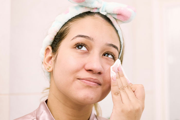 57 Crazy Things Teens Did To Fit Beauty Standards That Everyone Thought Were Normal