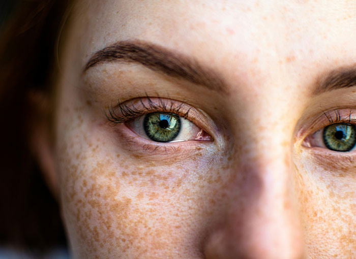 57 Crazy Things Teens Did To Fit Beauty Standards That Everyone Thought Were Normal