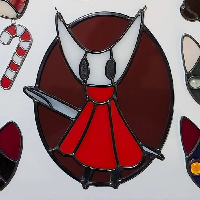 This Artist Turns Pop Culture Icons Into Vivid Stained Glass Signs (41 Pics)