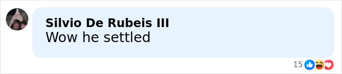 &ldquo;6 Fingers&rdquo;: Fans Spot Odd Detail In Hugh Jackman And Sutton Foster PDA Beach Photos