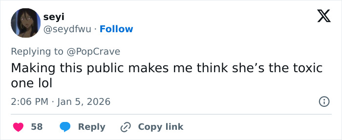 Ashley Tisdale Calls Out ‘Toxic’ Celebrity Mom Group, Accuses Them Of ‘Mean-Girl’ Behavior Ashley Tisdale Calls Out ‘Toxic’ Celebrity Mom Group, Accuses Them Of ‘Mean-Girl’ Behavior