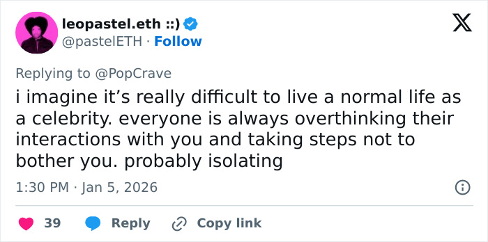 Ashley Tisdale Calls Out ‘Toxic’ Celebrity Mom Group, Accuses Them Of ‘Mean-Girl’ Behavior Ashley Tisdale Calls Out ‘Toxic’ Celebrity Mom Group, Accuses Them Of ‘Mean-Girl’ Behavior