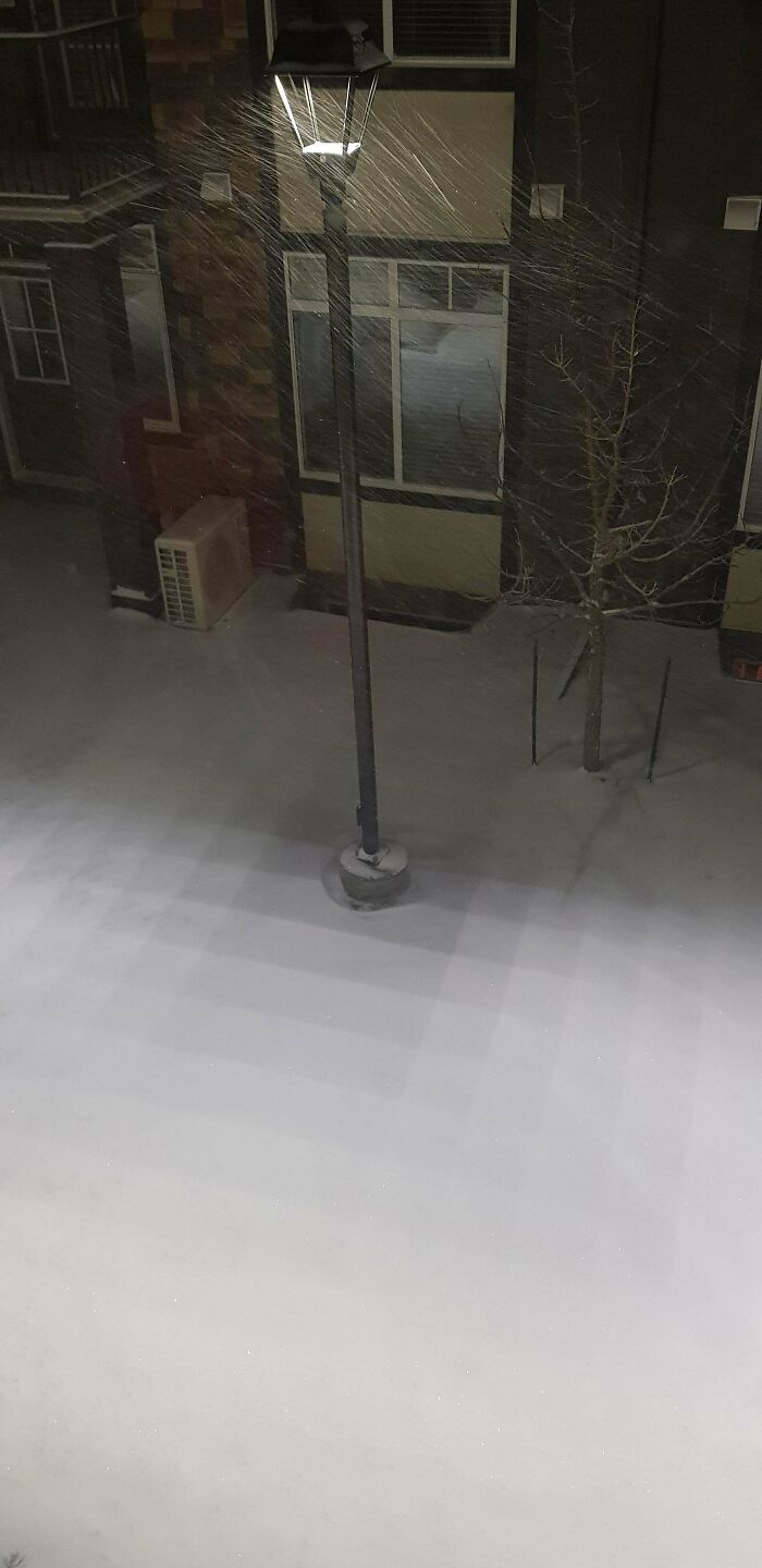 91 Real-Life Glitches In The Matrix That Convinced People We All Live In A Simulation 91 Real-Life Glitches In The Matrix That Convinced People We All Live In A Simulation