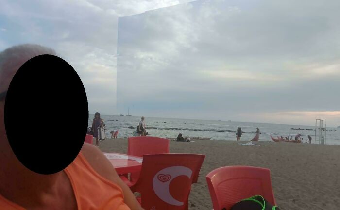 91 Real-Life Glitches In The Matrix That Convinced People We All Live In A Simulation 91 Real-Life Glitches In The Matrix That Convinced People We All Live In A Simulation