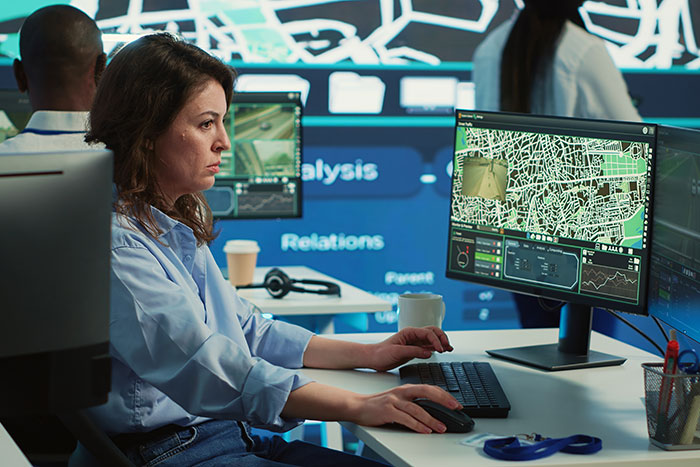 11 Things To Consider When Calling 911 To Convey Information In The Most Efficient Way