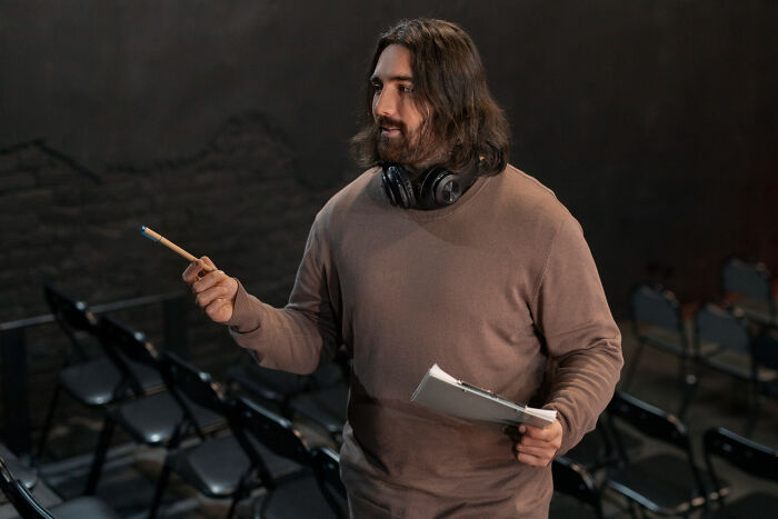 32 People Share Wild High School Secrets They Only Discovered Long After Graduation