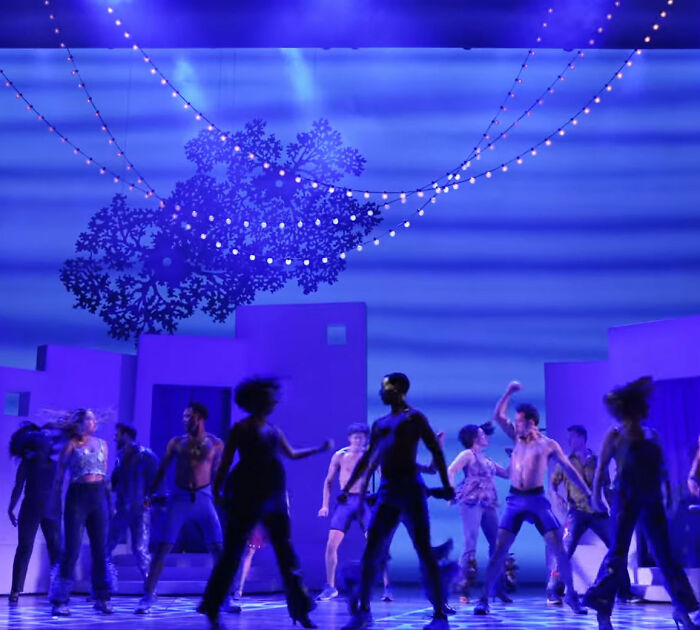 “The Male Karen”: Man’s Epic Meltdown At Mamma Mia! Broadway Show Sparks Heated Debate “The Male Karen”: Man’s Epic Meltdown At Mamma Mia! Broadway Show Sparks Heated Debate