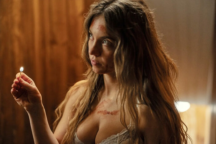 “Read The Room”: Sydney Sweeney’s Completely Undressed Photoshoot Sparks Fierce Backlash “Read The Room”: Sydney Sweeney’s Completely Undressed Photoshoot Sparks Fierce Backlash