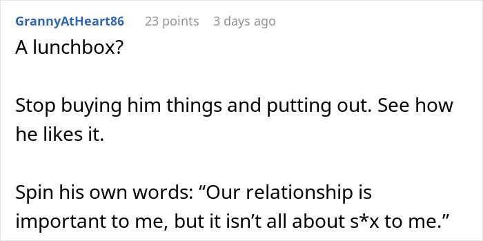 Man Fails To Buy His GF Any Christmas Presents Then Claims The Holiday Just “Snuck Up” On Him Man Fails To Buy His GF Any Christmas Presents Then Claims The Holiday Just “Snuck Up” On Him