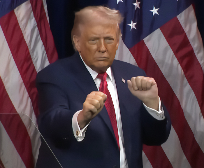 Professional Stylist Reveals Why Trump’s Hair Has Turned Pink