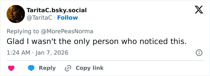 Professional Stylist Reveals Why Trump’s Hair Has Turned Pink