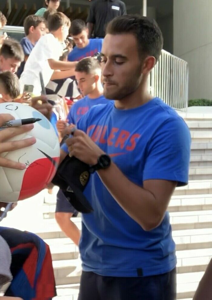 Celebrity Birthdays Today, January 9, 2026