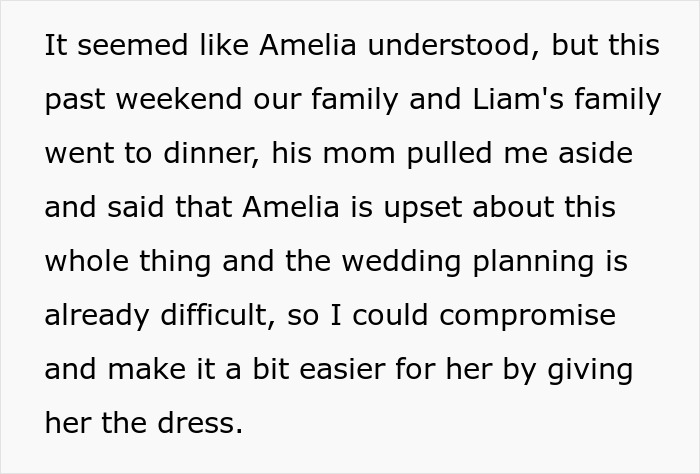 Mom Clings To Daughter&rsquo;s Wedding Dress After Losing Her, Older Daughter Mad Mom Won&rsquo;t Hand It Over