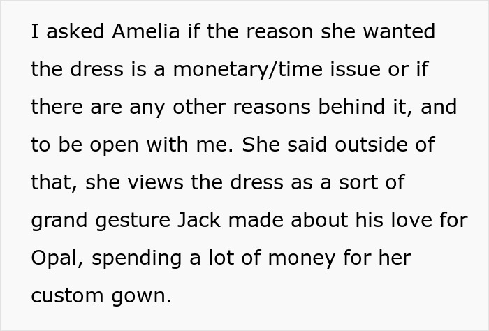 Mom Clings To Daughter&rsquo;s Wedding Dress After Losing Her, Older Daughter Mad Mom Won&rsquo;t Hand It Over