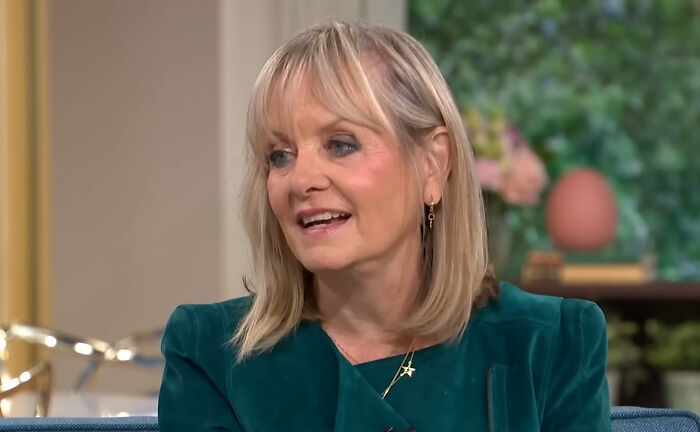 36 Savage Responses Celebs Had To Their Interviewer&rsquo;s Annoying, Invasive, Or Dumb Question