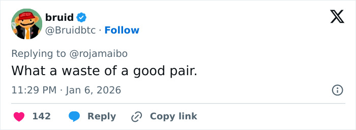 “The Real Tragedy Of 2026”: Woman Viciously Trolled By Men After Going Viral For Breast Reduction “The Real Tragedy Of 2026”: Woman Viciously Trolled By Men After Going Viral For Breast Reduction