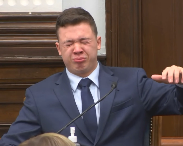 “National Disgrace”: Internet Explodes Over Kyle Rittenhouse&rsquo;s Reaction To ICE Slaying In Minneapolis