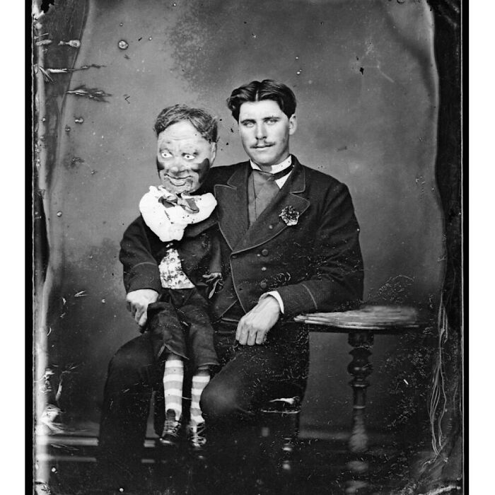 92 Old Black & White Pics You Might Enjoy If You Like Everything Odd And Creepy