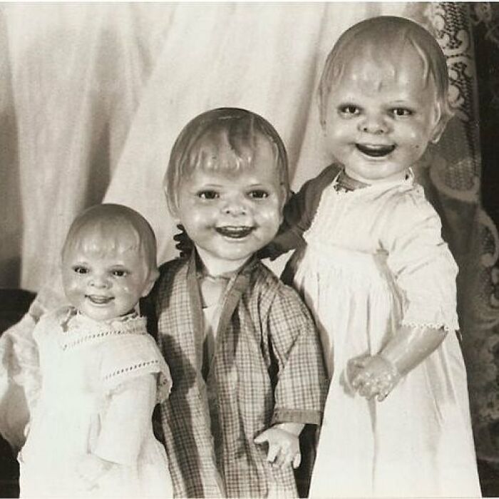 92 Old Black & White Pics You Might Enjoy If You Like Everything Odd And Creepy