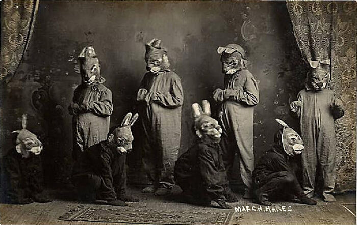 92 Old Black & White Pics You Might Enjoy If You Like Everything Odd And Creepy