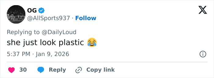 “She Just Looks Plastic”: Kendall Jenner Slammed After Claiming She&rsquo;s Never Had Any Surgery