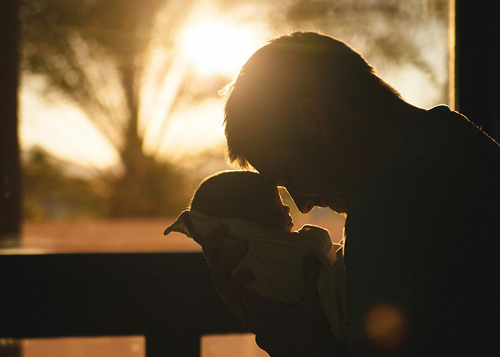 34 Men Share How Their Lives Changed When They Found Out They Weren&rsquo;t The Biological Parent