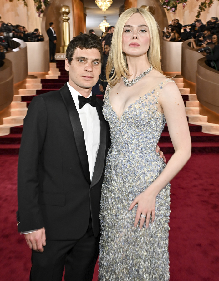 &ldquo;Electric Head&rdquo;: Elle Fanning&rsquo;s Golden Globes Look Sparks Divided Fan Reactions