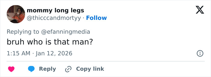 &ldquo;Electric Head&rdquo;: Elle Fanning&rsquo;s Golden Globes Look Sparks Divided Fan Reactions