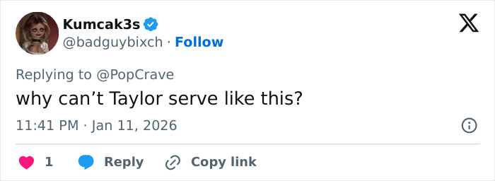 &ldquo;Electric Head&rdquo;: Elle Fanning&rsquo;s Golden Globes Look Sparks Divided Fan Reactions