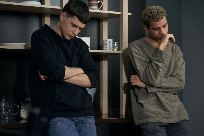 “Love Letter He Wrote Was Returned To Our Home”: 57 Times People Found Out Their Partner Was Cheating