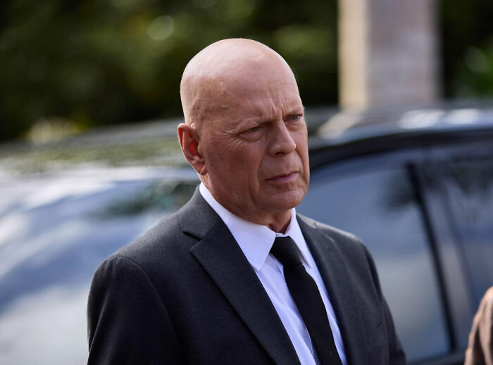 37 Celebrities Who Didn’t Deserve The Downfall They Experienced 37 Celebrities Who Didn’t Deserve The Downfall They Experienced