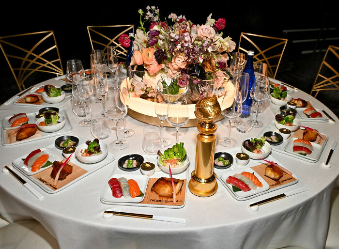 Golden Globes Food Stuns Fans As It’s Revealed You Can Order It On DoorDash Golden Globes Food Stuns Fans As It’s Revealed You Can Order It On DoorDash
