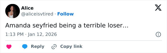 “Terrible Loser”: Amanda Seyfried’s Reaction To Double Loss At The Golden Globes Splits Netizens “Terrible Loser”: Amanda Seyfried’s Reaction To Double Loss At The Golden Globes Splits Netizens