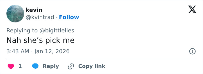 “Terrible Loser”: Amanda Seyfried’s Reaction To Double Loss At The Golden Globes Splits Netizens “Terrible Loser”: Amanda Seyfried’s Reaction To Double Loss At The Golden Globes Splits Netizens