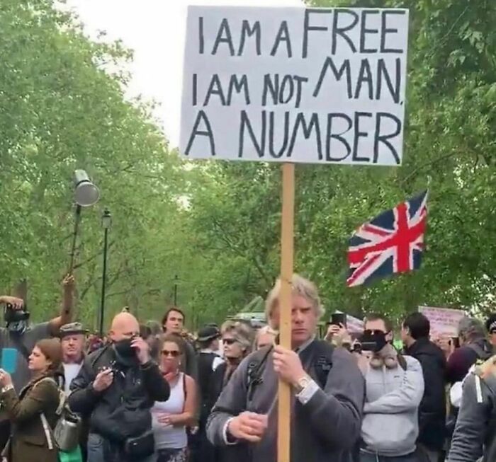 137 Random And Cringe Photos For Those With A Unique Sense Of Humor