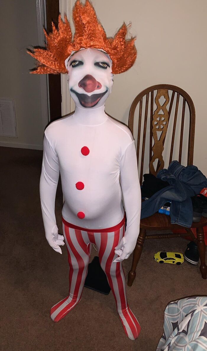 &ldquo;Life&rsquo;s Too Short For Boring Pants&rdquo;: 64 Fashion Fails That Deserve Their Own Runway