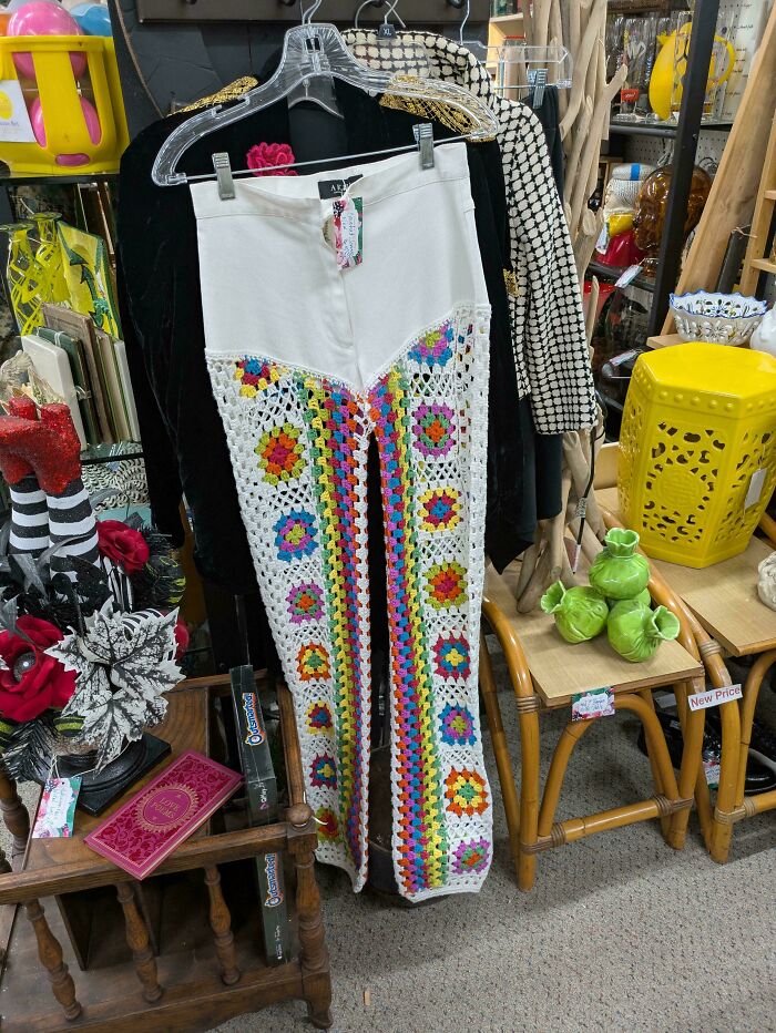 &ldquo;Life&rsquo;s Too Short For Boring Pants&rdquo;: 64 Fashion Fails That Deserve Their Own Runway