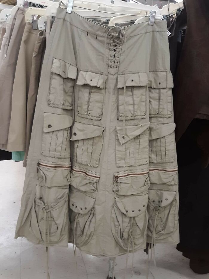 &ldquo;Life&rsquo;s Too Short For Boring Pants&rdquo;: 64 Fashion Fails That Deserve Their Own Runway