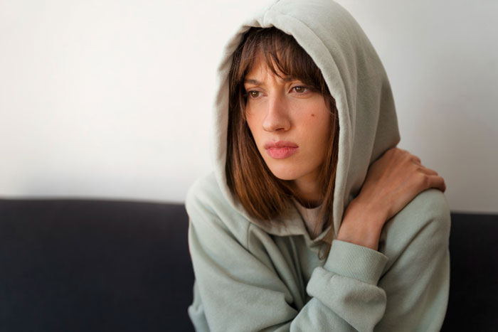 Bio Mom Appears 16 Years Later, Expecting Relationship, Hurt When Teen Says She’s Not Her Backup Plan