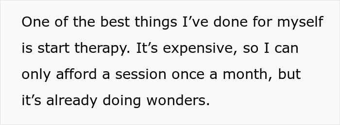 20YO Is Burned Out From Managing Chores With School, Loses It When Mom Calls Her “Useless”