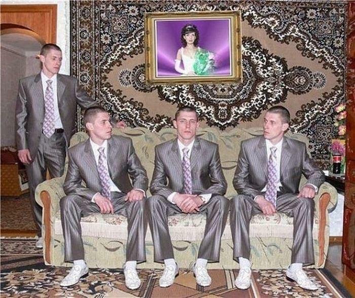 32 Awkward Wedding Photos That Will Make You Laugh And Cringe At The Same Time