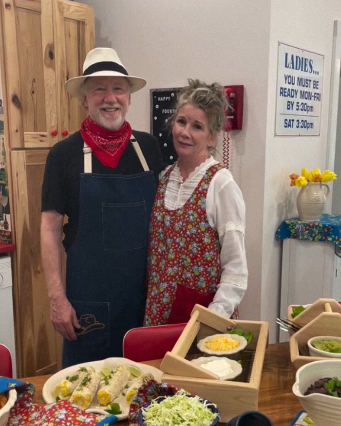 Armed Federal Agents Smashed Down Door Of Timothy Busfield’s Home After Horrific Accusations Armed Federal Agents Smashed Down Door Of Timothy Busfield’s Home After Horrific Accusations