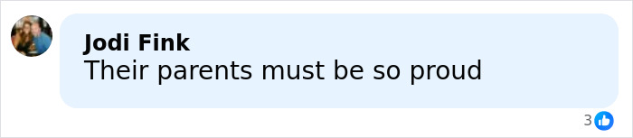 Adult Stars Arrested And Kicked Off Flight After Refusing To Get Out Of First-Class Seats