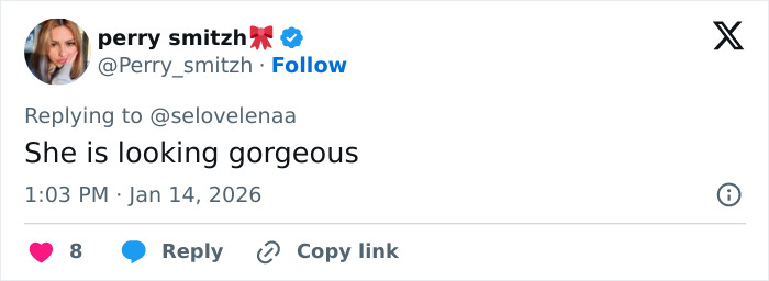 Kylie Jenner’s “Weird” Golden Globes Seat Photo Sparks Heated Debate Online