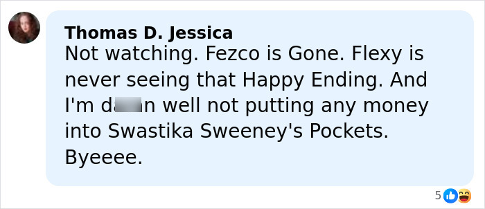 Sydney Sweeney Plays An Adult Star: “Can She Do Anything Without Taking Off Her Clothes?”