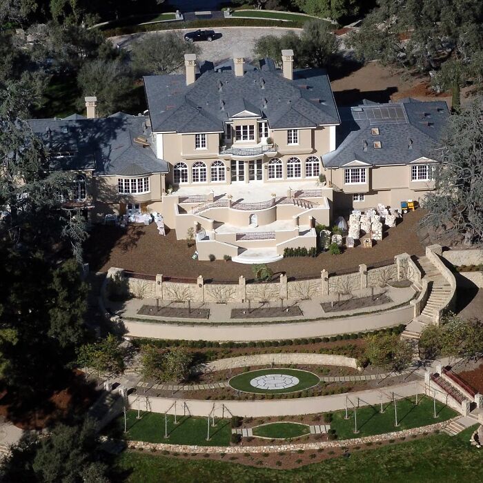 Lifestyles Of The Ultra-Rich: Inside The Craziest Celebrity Houses