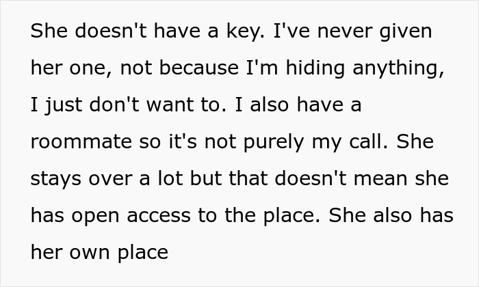 Man Feels Creeped Out After GF Uses Hidden Key To Enter His Home, She Says It Was An &ldquo;Emergency&rdquo;